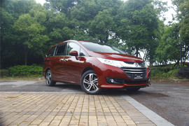 奥德赛2.4L至尊版试驾