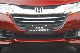 奥德赛2.4L至尊版试驾