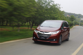 奥德赛2.4L至尊版试驾