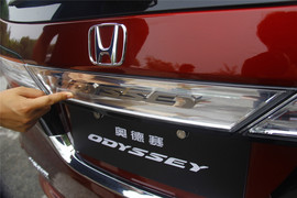 奥德赛2.4L至尊版试驾