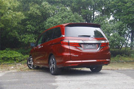 奥德赛2.4L至尊版试驾