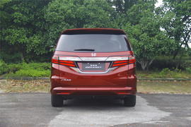 奥德赛2.4L至尊版试驾