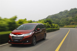 奥德赛2.4L至尊版试驾