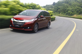 奥德赛2.4L至尊版试驾