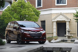 奥德赛2.4L至尊版试驾