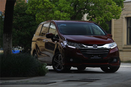 奥德赛2.4L至尊版试驾