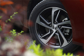 奥德赛2.4L至尊版试驾