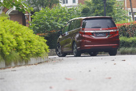 奥德赛2.4L至尊版试驾