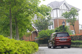 奥德赛2.4L至尊版试驾