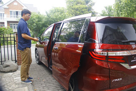 奥德赛2.4L至尊版试驾