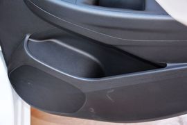 2015款雪佛兰科鲁兹1.5L自动精英版