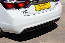 2015款雪佛兰科鲁兹1.5L自动精英版