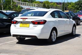 2015款雪佛兰科鲁兹1.5L自动精英版