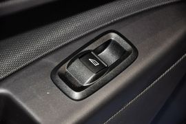 2013款福特嘉年华两厢1.5L自动品尚型