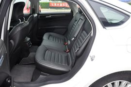 2013款福特蒙迪欧2.0L