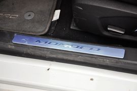 2013款福特蒙迪欧2.0L