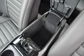 2013款福特蒙迪欧2.0L