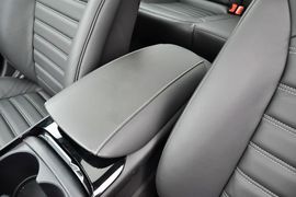 2013款福特蒙迪欧2.0L