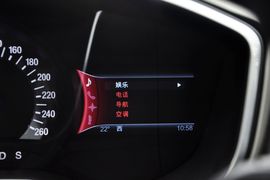 2013款福特蒙迪欧2.0L