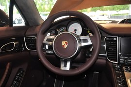2014款保时捷Panamera