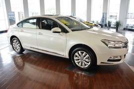 2013款雪铁龙C5