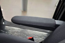 2014款大众凯路威2.0TSI四驱舒适版