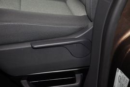 2014款大众凯路威2.0TSI四驱舒适版