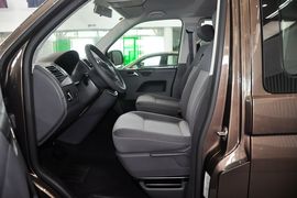 2014款大众凯路威2.0TSI四驱舒适版