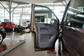 2014款大众凯路威2.0TSI四驱舒适版