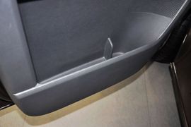 2014款大众凯路威2.0TSI四驱舒适版