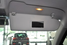 2014款大众凯路威2.0TSI四驱舒适版