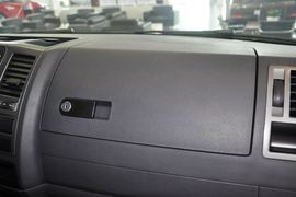 2014款大众凯路威2.0TSI四驱舒适版