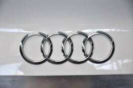 2015款奥迪A4L