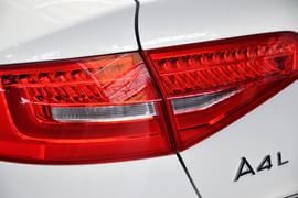 2015款奥迪A4L