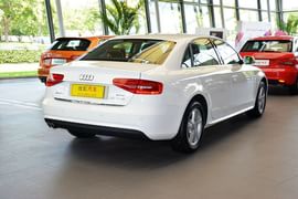 2015款奥迪A4L