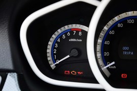 2014款东南V6菱仕