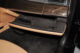 2013款宝马740Li领先型