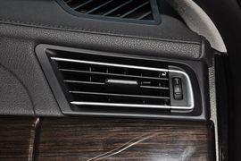 2013款宝马740Li领先型
