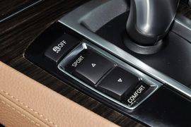 2013款宝马740Li领先型