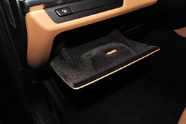 2013款宝马740Li领先型