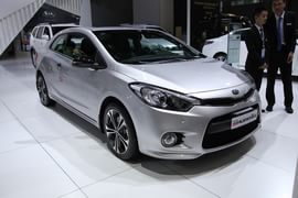 起亚速迈成都车展实拍