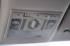 2013款大众捷达1.6自动豪华型实拍