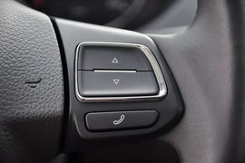 2013款大众捷达1.6自动豪华型实拍