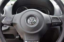 2013款大众捷达1.6自动豪华型实拍
