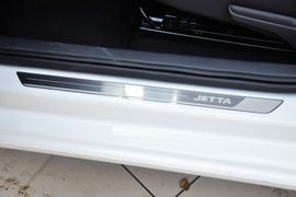 2013款大众捷达1.6自动豪华型实拍
