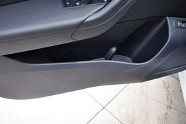 2013款大众捷达1.6自动豪华型实拍