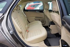 2013款福特蒙迪欧1.5L