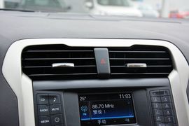 2013款福特蒙迪欧1.5L