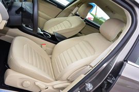 2013款福特蒙迪欧1.5L
