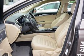 2013款福特蒙迪欧1.5L